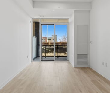 For Lease - 4878 Powers Common Unit# 122, Burlington, Ontario - Photo 6