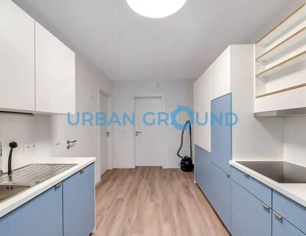 Voll möbliertes Privatzimmer mit Balkon in einer gemischten 5er WG -Nähe der HTW Universität - Photo 1