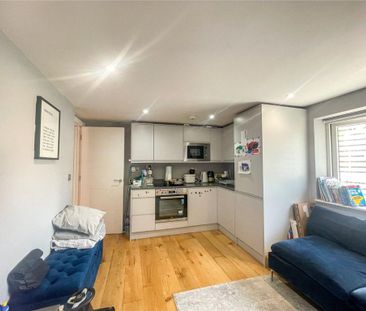 1 bedroom flat to rent - Photo 6
