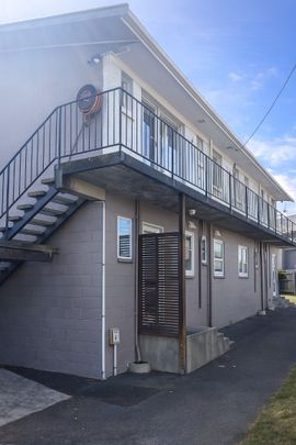 This two-bedroom unit offers comfortable, low-maintenance living in a highly sought-after central location on Hammond Street. - Photo 1