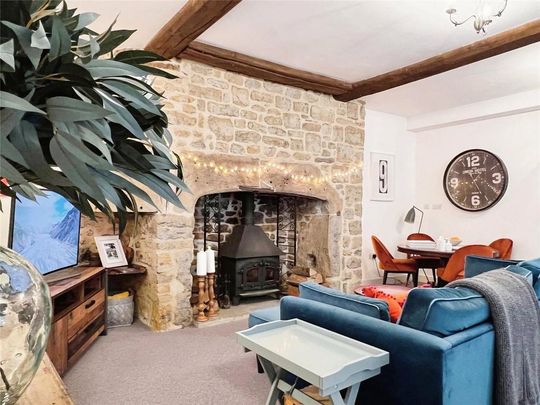 2 bedroom terraced house to rent - Photo 1