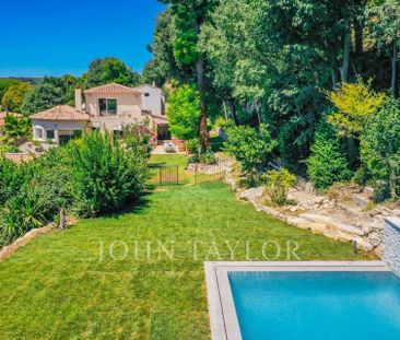 Maison à louer Aix-En-Provence - Village, Provence, France4 611 EUR... - Photo 1