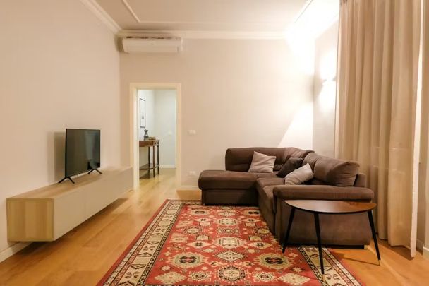 Via San Petronio Vecchio, Bologna, Emilia-Romagna 40125 - Photo 1