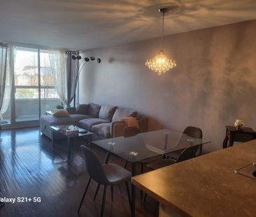 For Lease - 19 northern heights Drive Unit# 202, Richmond Hill, Ont... - Photo 1