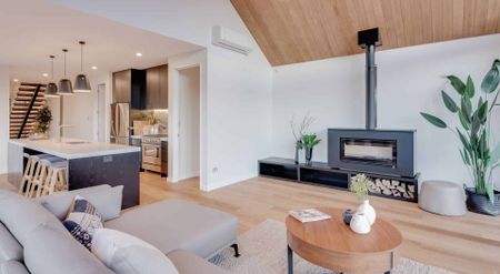 Where Luxury Feels Like Home - Photo 4