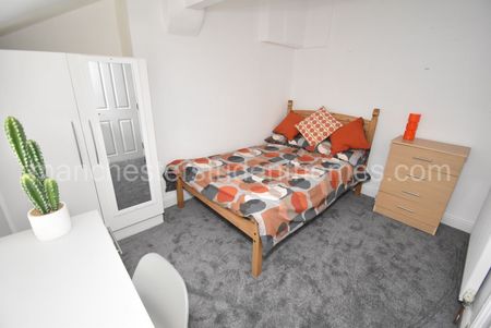 Davenport Avenue, Manchester, M20 3ET - Photo 5