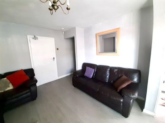 Room in a Shared House, Poole Crescent, B17 - Photo 1