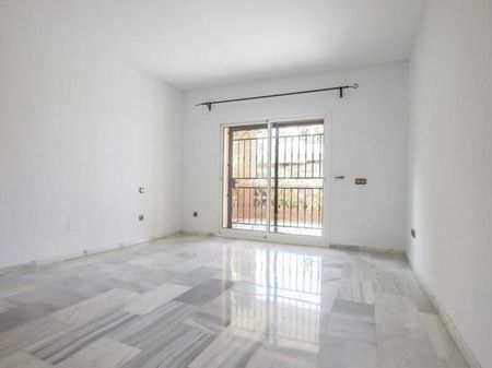 Marbella, Andalusia 29604 - Photo 2