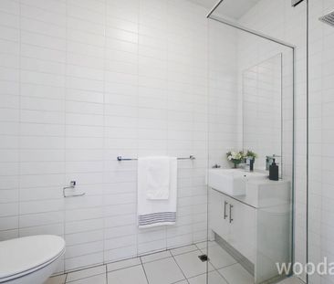 “Spacious, Charm and Convenience” - Photo 3