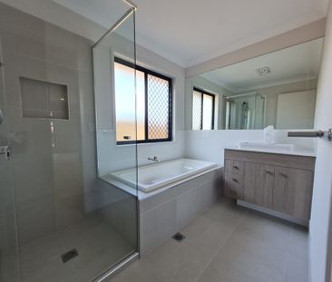 34 Birchwood Street, Park Ridge, Qld 4125 - Photo 1