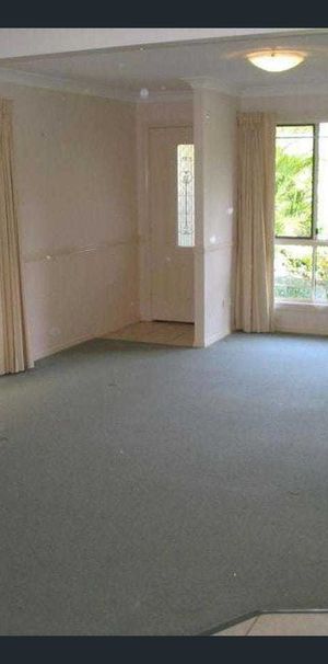 4/40 Knowsley Street, Greenslopes, Qld 4120 - Photo 1