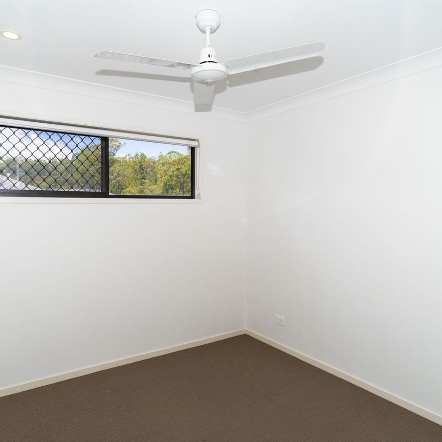 4 Bedroom Family Home located in Springfield Rise - Available January 2026! - Photo 1