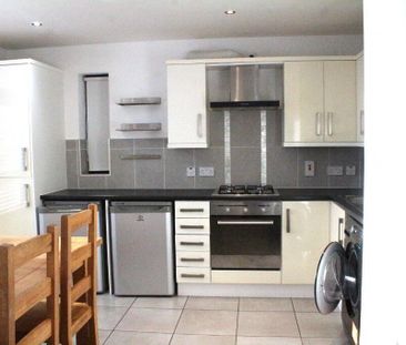 8 Old Church Square, Dundonald, Belfast, BT16 2FD - Photo 6