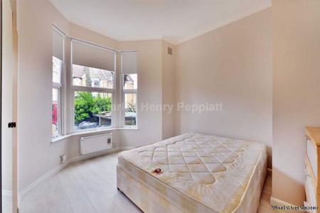 1 bedroom property to rent in London - Photo 3