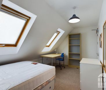 6 bedroom end of terrace house to rent - Photo 6