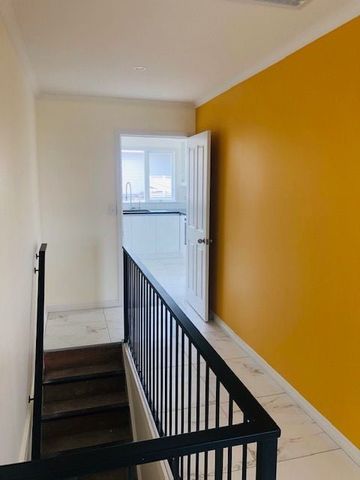 Fabulous Home! Walk to Waikato DHB! - Photo 2