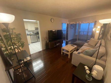 For Lease - 135 Hillcrest Avenue Unit# 1107, Mississauga, Ontario - Photo 5