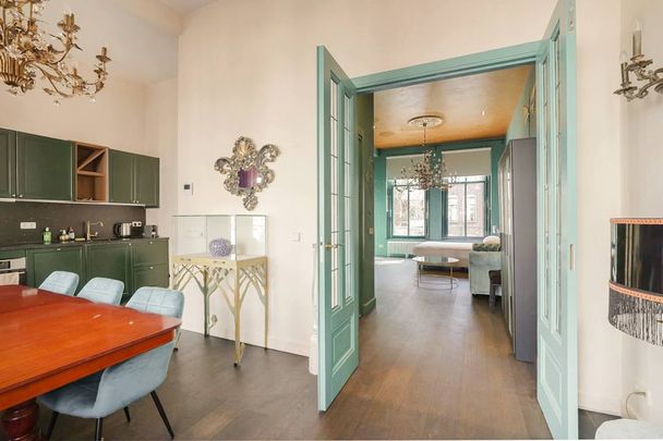 P.C. Hooftstraat | One bed | First Floor - Photo 1