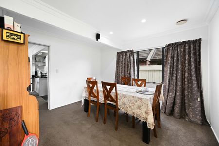 Exceptional 4-Bedroom Family Home for Lease in Pukete, Hamilton. - Photo 4