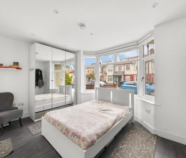 5 bedroom terraced house to rent - Photo 6