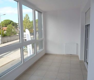 Location Appartement 2 pièces 40m² CASTELNAU LE LEZ 34170 - Photo 6