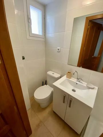 Calle de Málaga, Madrid, Community of Madrid 28003 - Foto 4