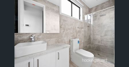 Luxury meets convenience - Photo 2