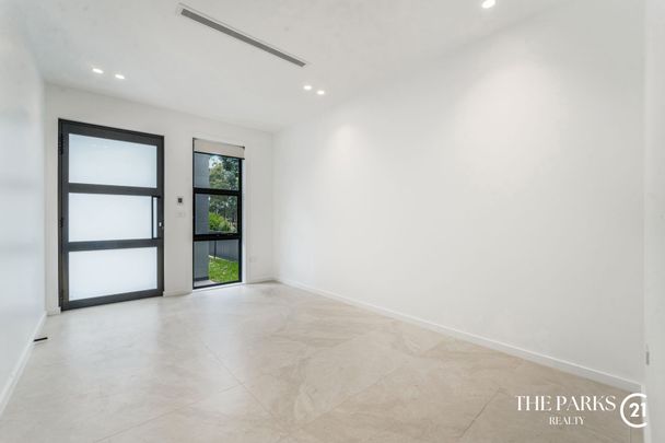 Brand New Family Brick Home ! - Photo 1