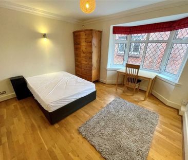 De Lisle Road, Bournemouth, BH3 - Photo 3