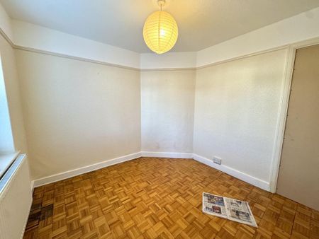 4 bedroom detached house to rent - Photo 3