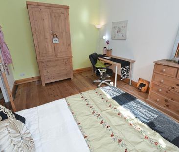 5 bedroom flat to rent - Photo 6