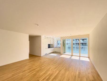 3.5 Zimmer, 85 m², 7. Stock - Photo 4