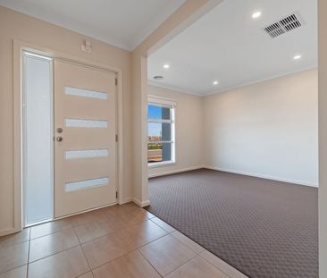 Low Maintenance Family home - Photo 1