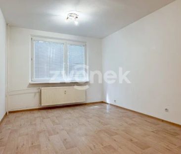 2+1 Zlín - Větrná, po rekonstrukci, klidná lokalita, ihned - Photo 1