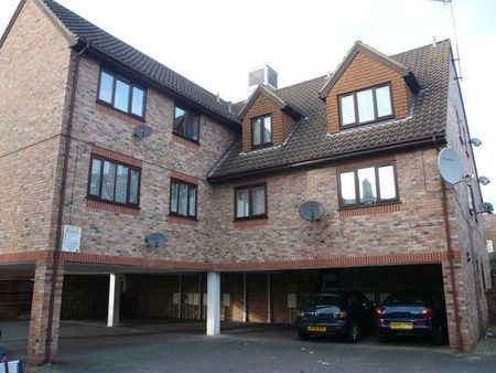 Studio to rent - Photo 5