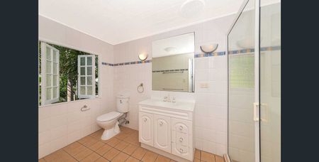 4810, North Ward - Photo 2