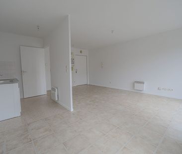 Location Appartement 2 pièces 47m² LE PETIT QUEVILLY 76140 - Photo 1