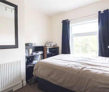 7 Birkhouse Lane, Huddersfield, HD5 - Photo 6