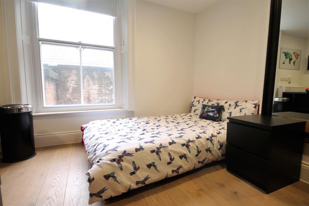 The Bruce Building, City Centre - Photo 1