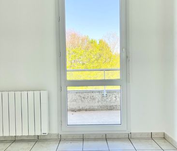 Location Appartement 1 pièce 37m² BESANCON 25000 - Photo 4