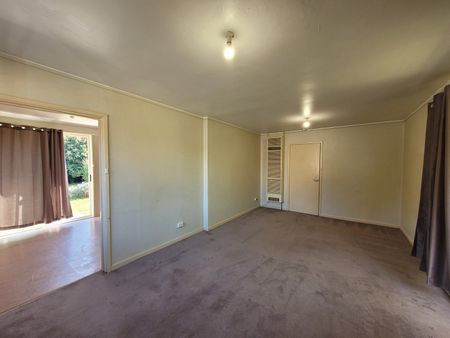 Majura Avenue, Dickson ACT 2602 - 3 beds house for Rent, $640 per week - 18100907 | Domain - Photo 2