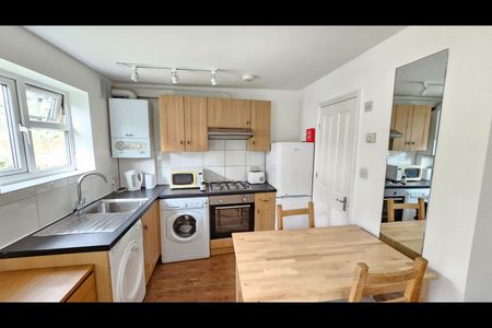 Studio Flat, London, NW11 - Photo 3
