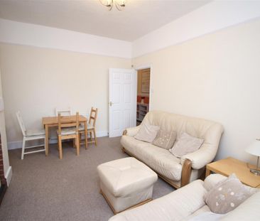 2 bedroom Detached house to rent in Hyde Terrace, South Gosforth, N... - Photo 5