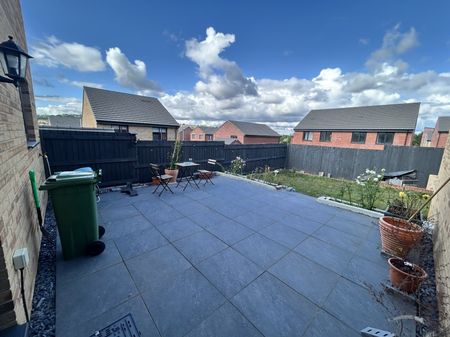 Priest Close, Exeter - Photo 3