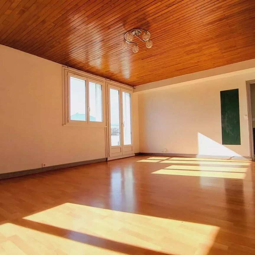 CHAMBERY - T3 Bis avec vue dégagée - Photo 1