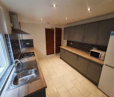 4 bedroom house to rent - Photo 4