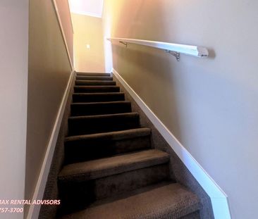 257 Lancaster Terrace Northwest - Photo 3