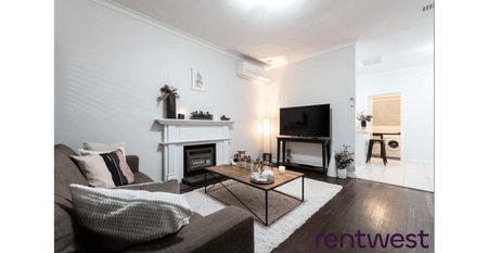 SIMPLY SPENDID INSIDE AND OUT - Photo 2