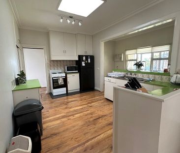 Neat and Spacious Three Bedroom Property in a Convenient Location - Photo 3