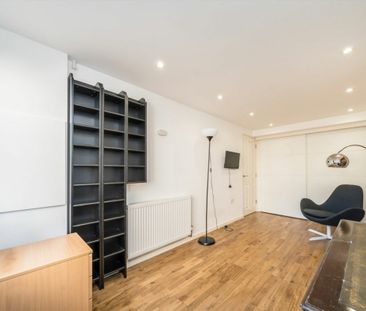 Pointers Close, E14, London - Photo 2